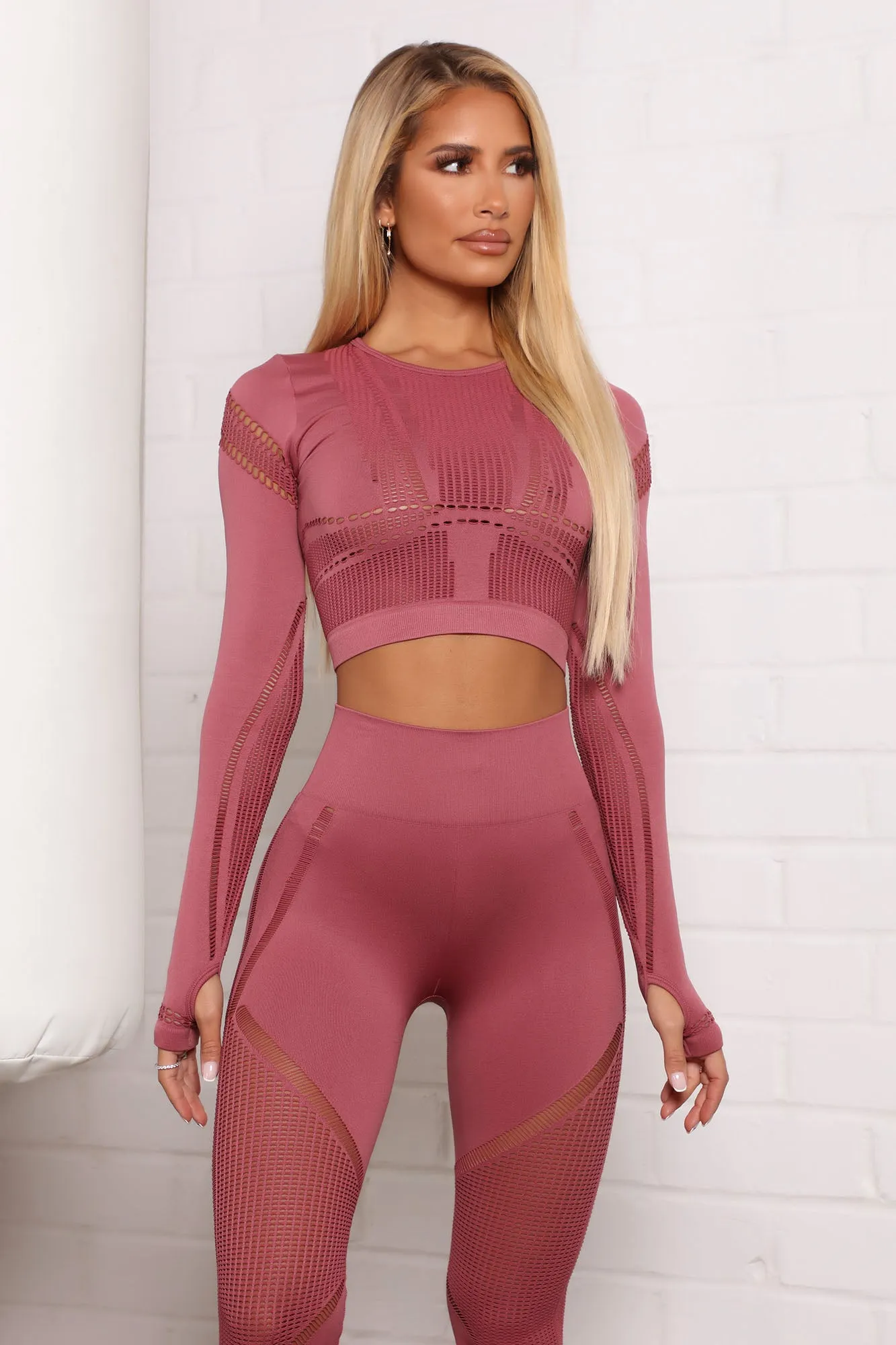Block Me Active Top In Infinity Seamless - Marsala