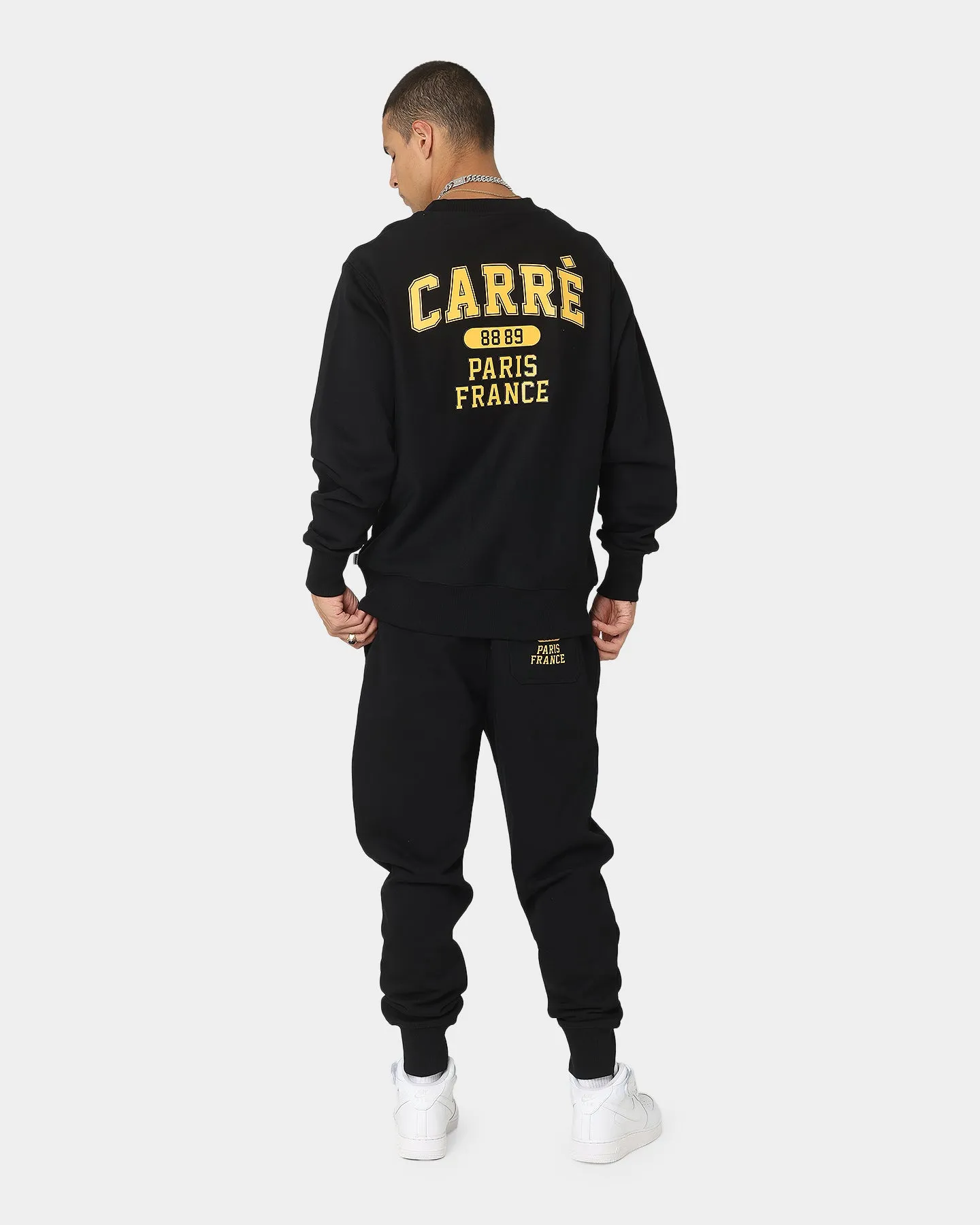 Carré Cours CLS Crewneck Black