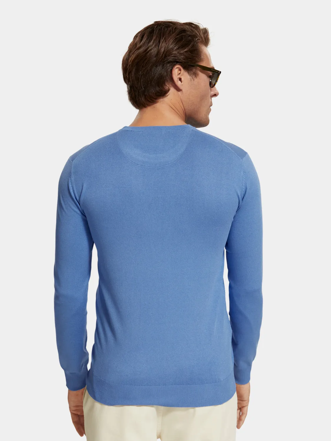 Crewneck pullover