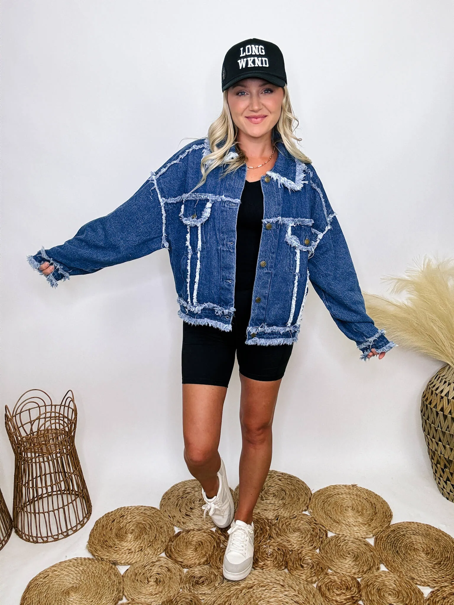 DOORBUSTER - Oversized Frayed Hem Denim Jacket
