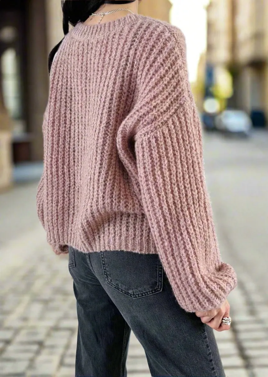 HEATHER BLUSH OR CURRENT SWEATER