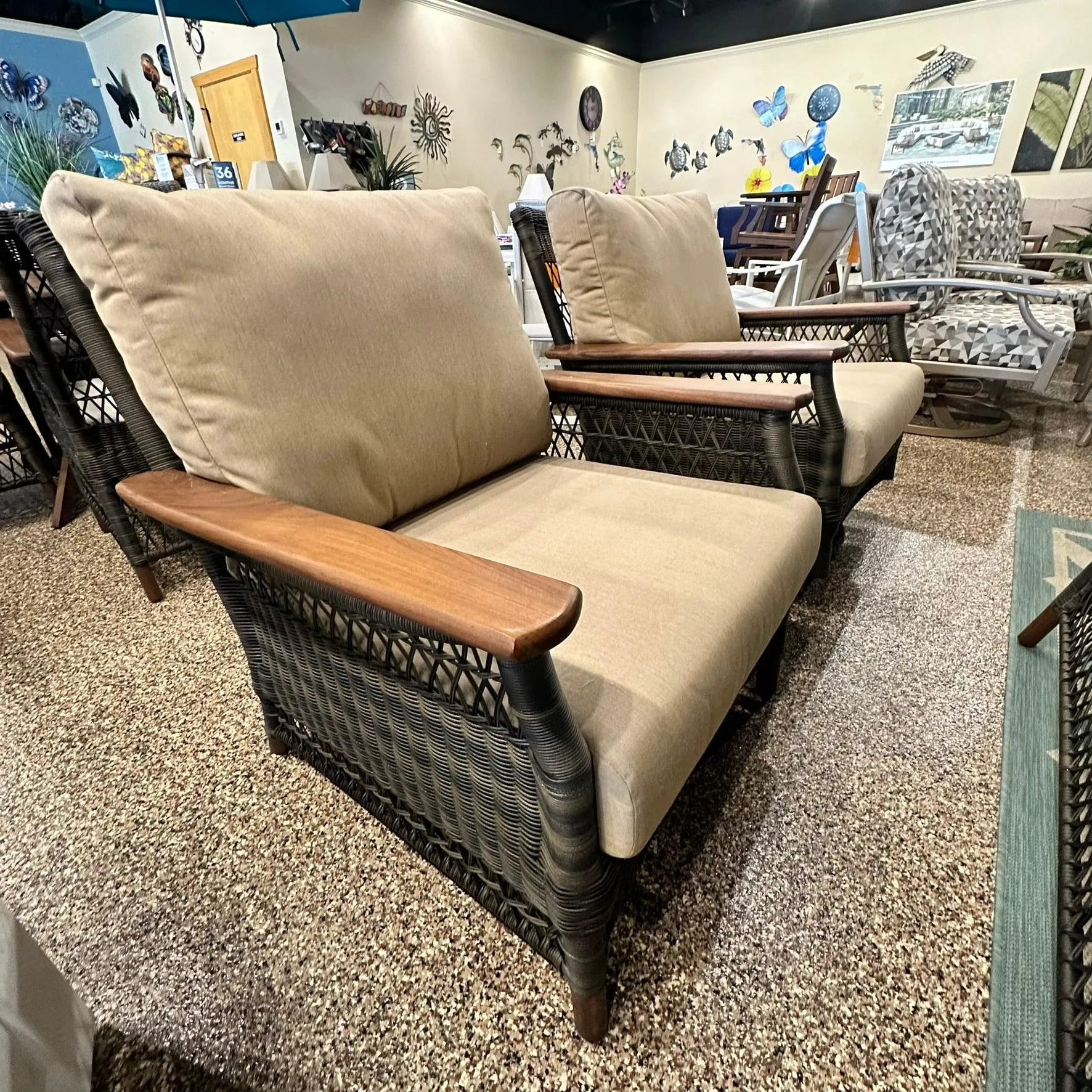 Jensen Outdoor Vintage Lounge Set