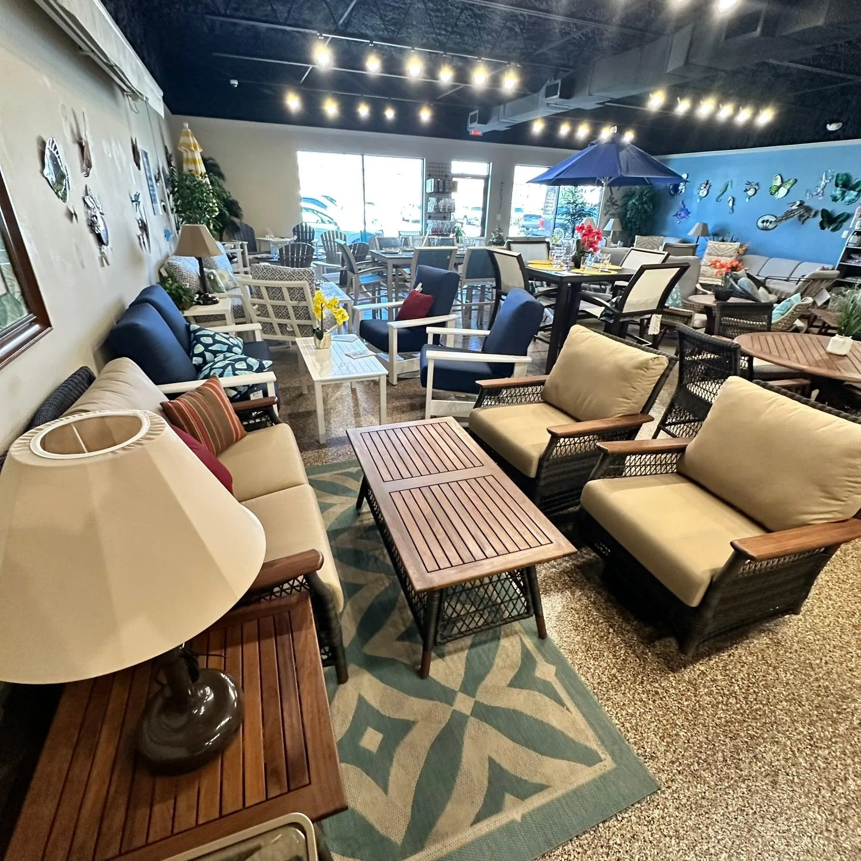 Jensen Outdoor Vintage Lounge Set