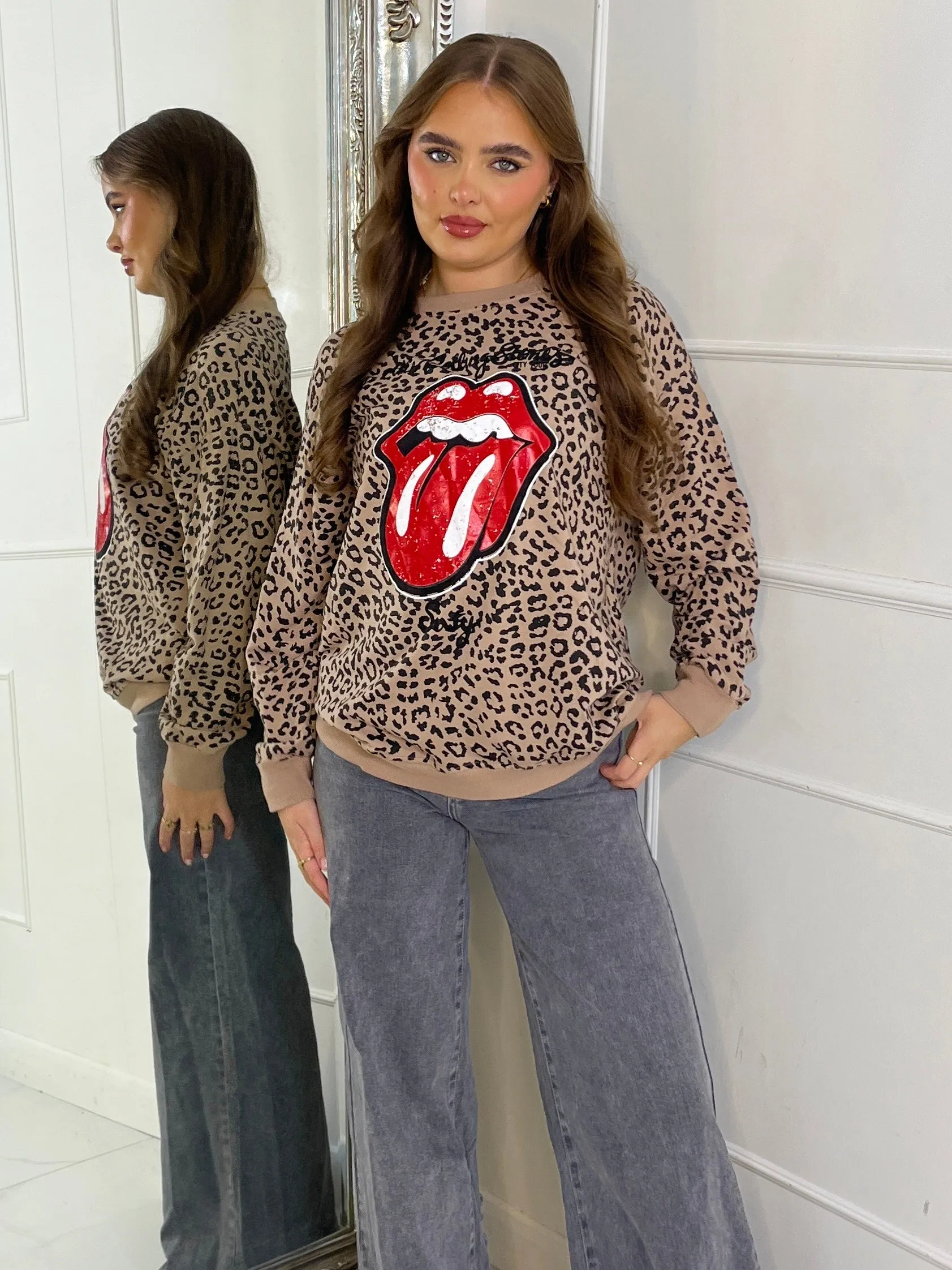 Leopard Print Lips Print Jumper - Beige