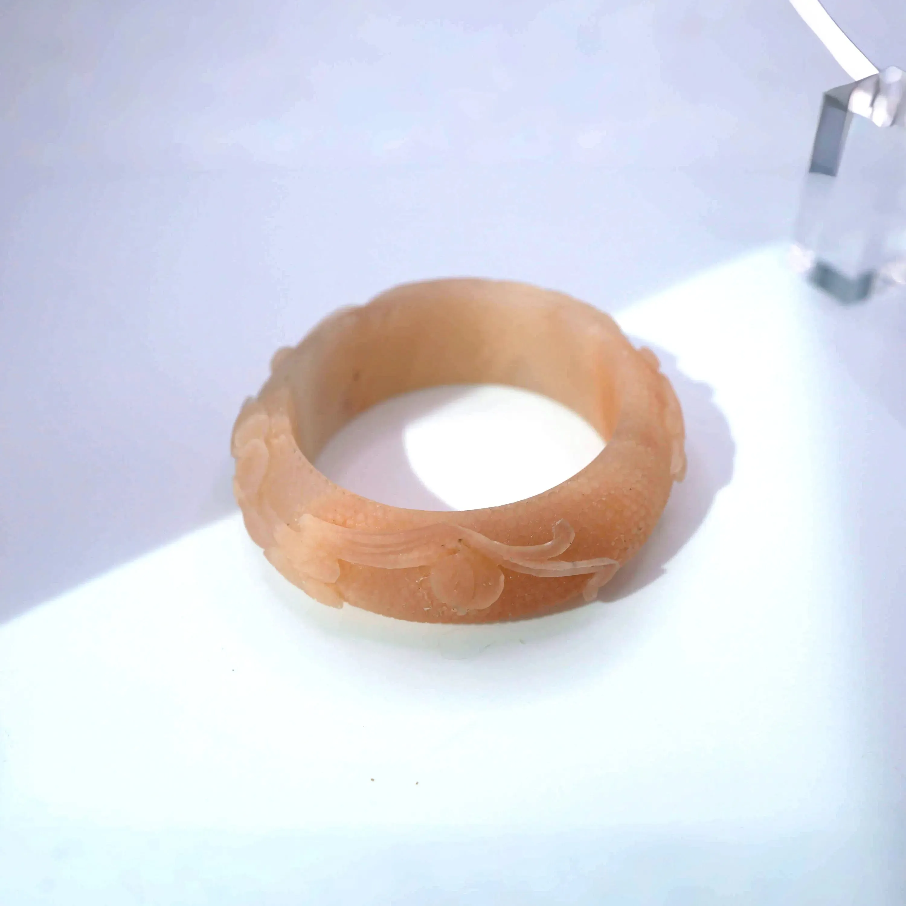 Lotus Leaf Jewelry – Hand-Carved Mongolian Jade Bangle in Peach Blush