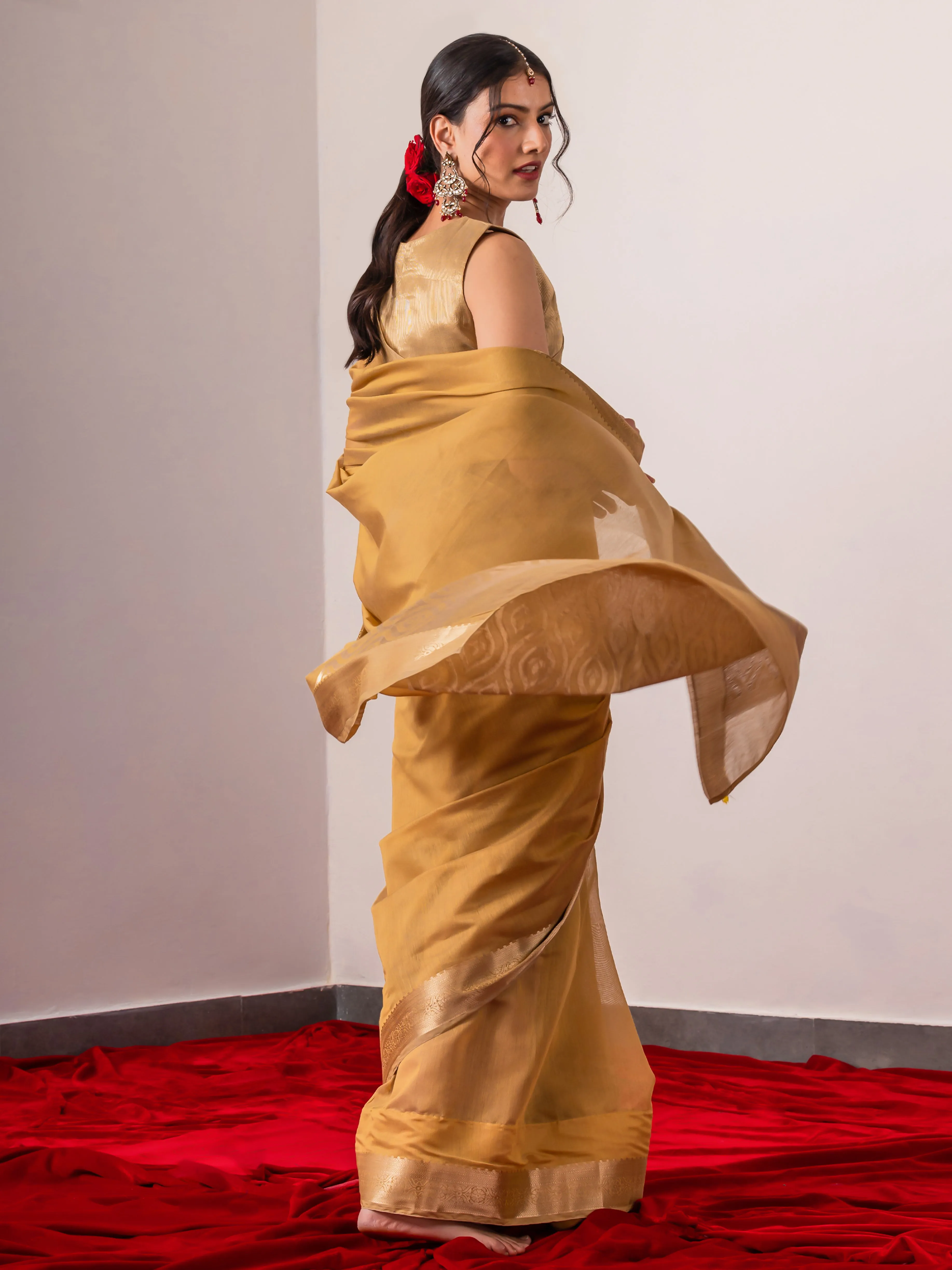 Mustard Gold Weaver Pallu Soft Saree With Blouse Fabric