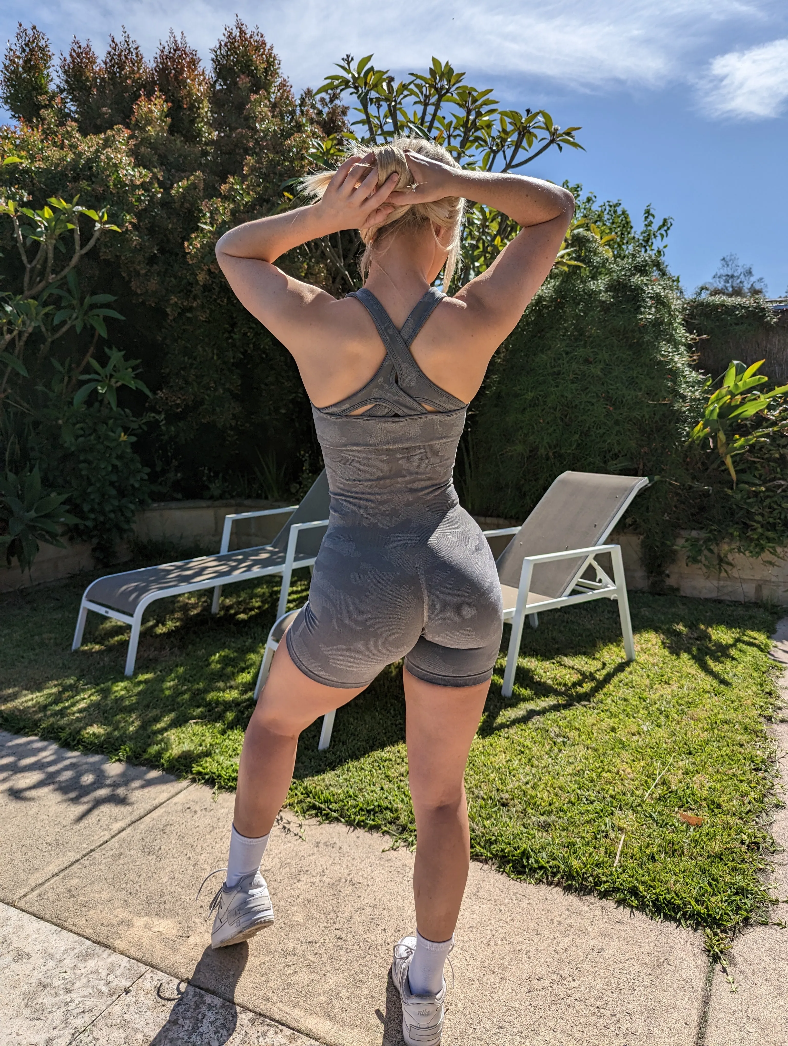 Neo - Active Bodysuit Grey