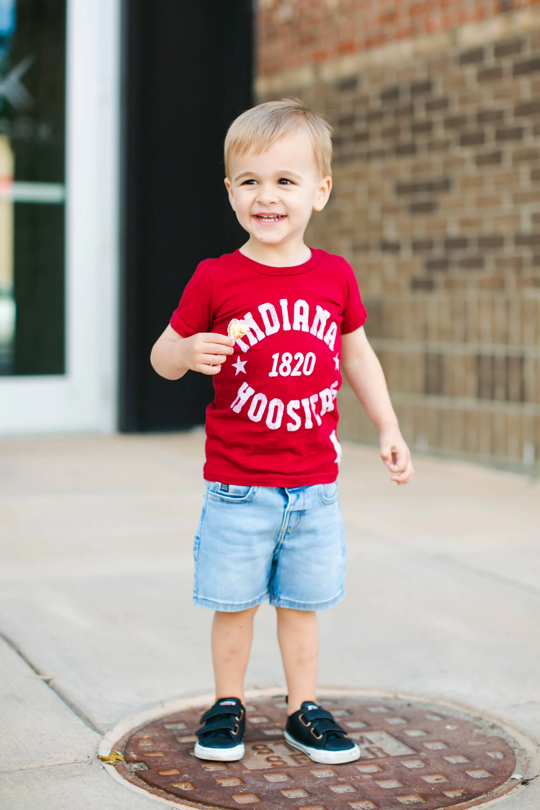 Retro Brand - Indiana 1820 Hoosiers Slim Tee in Crimson