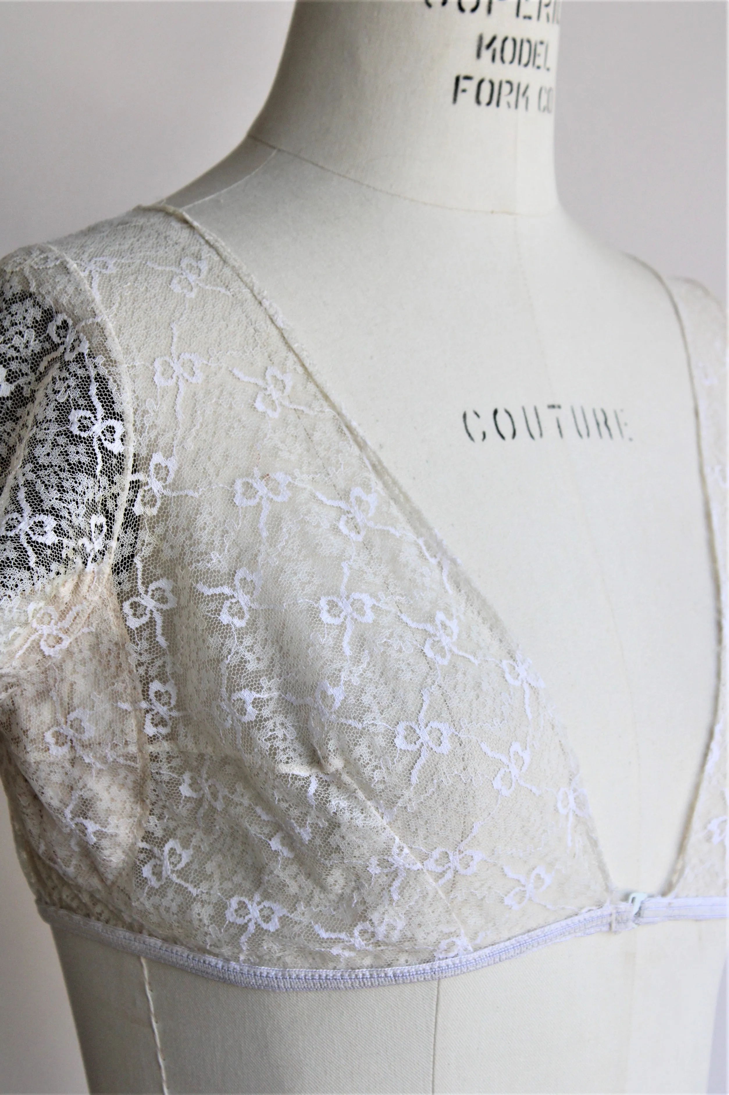 Vintage 1950s Kleinerts Dress Shield Top