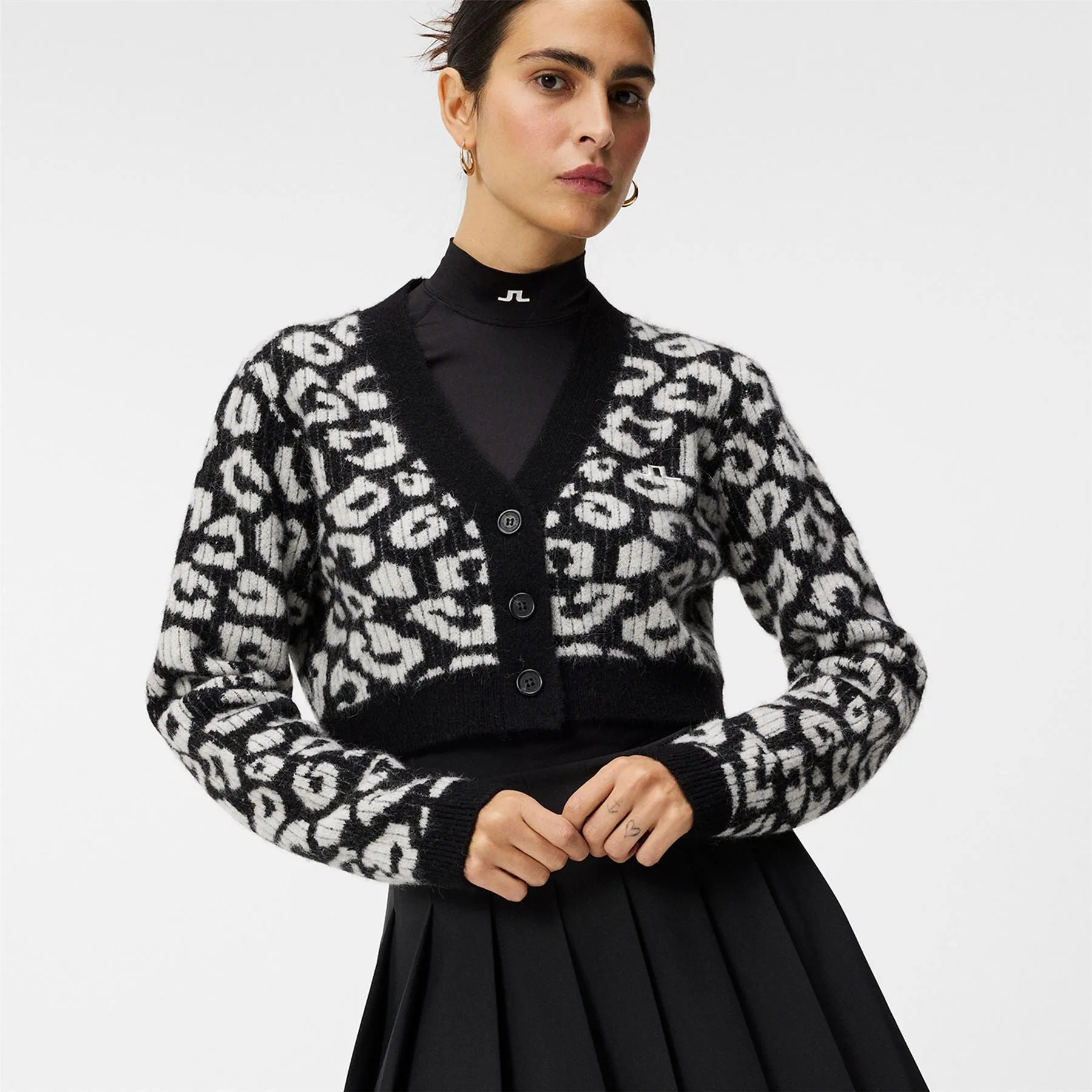 Womens Mallory Cropped Cardigan BW Leopard - W23