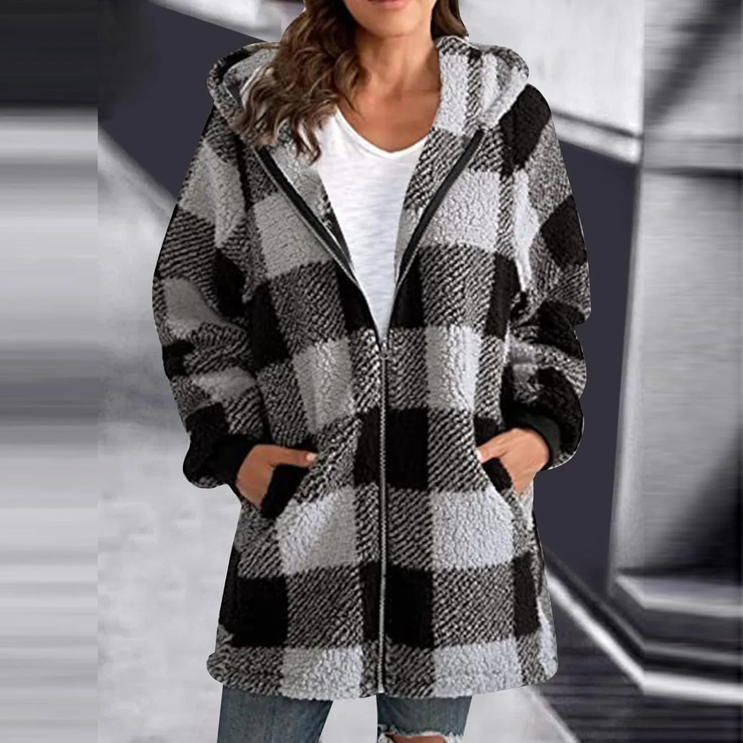 Women's Plaid Lined Hooded Jacket With Pocket Zip Up Oversized Fuzzy Coat Checkered Flannel Hoodie Thick Plush Outerwear